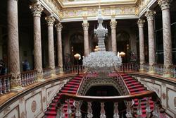 The fabulous Crystal staircase, Dolmabah&ccedil;e Palace