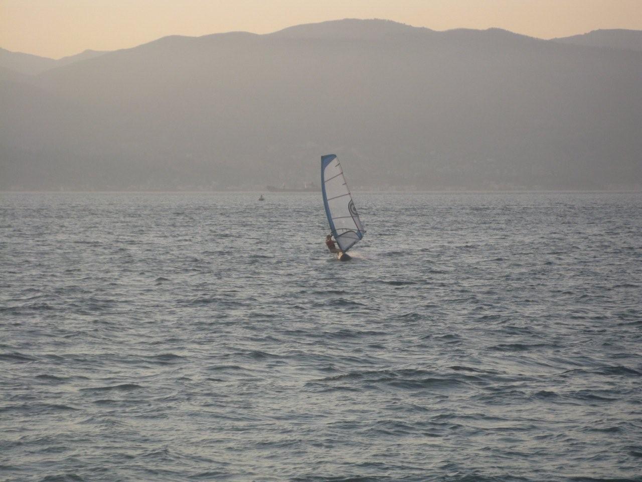 windsurfing