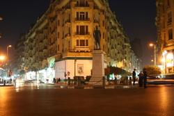 Roundabout on Kasr El Niel