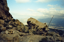 Rocks on the descent from Capo di a Veta