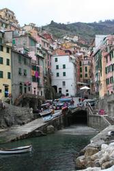 Riomaggiore port