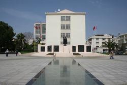 Statue of Ataturk