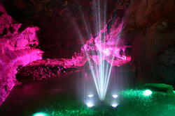 Nice colours, Cox's cave